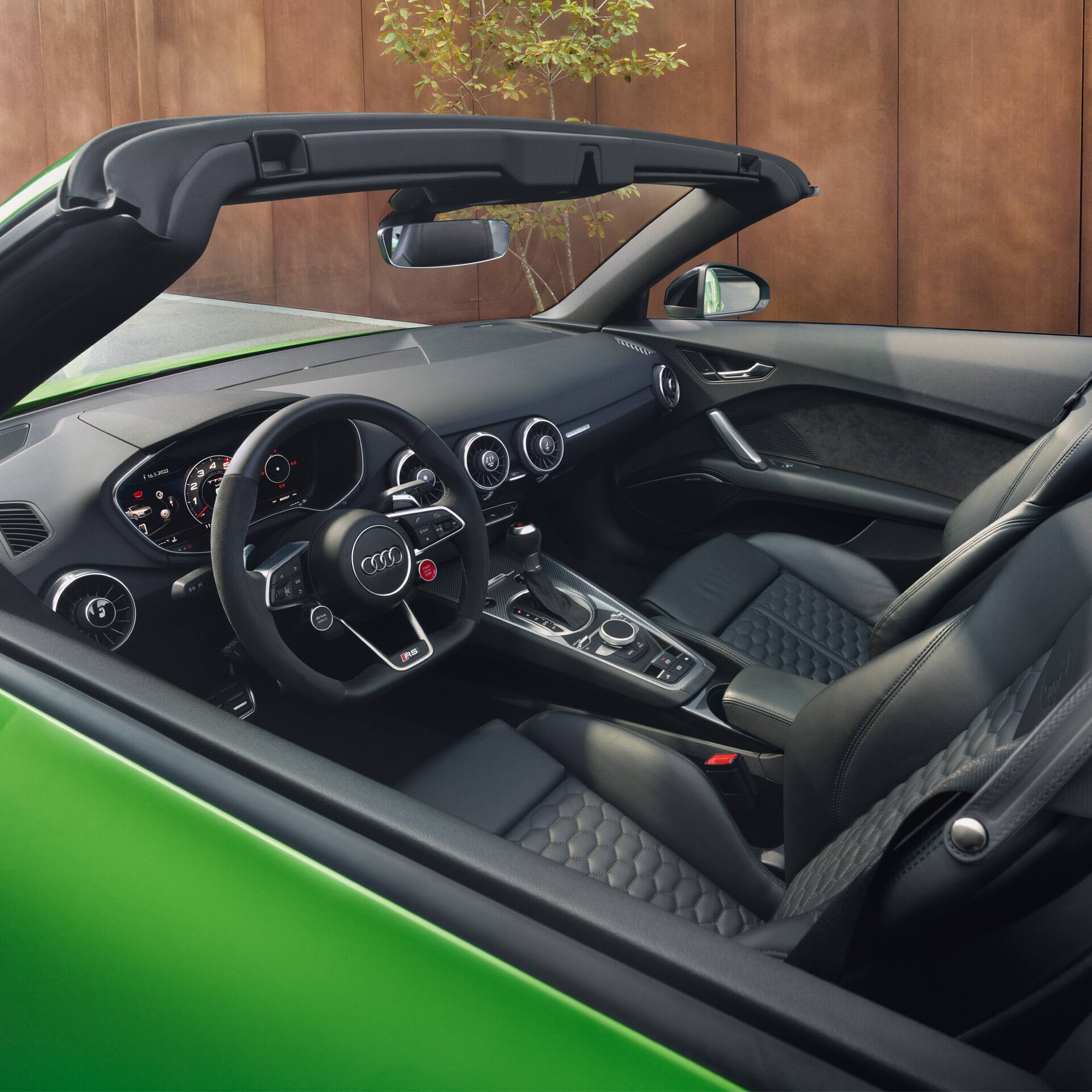 Innenraum des Audi TT RS Roadster