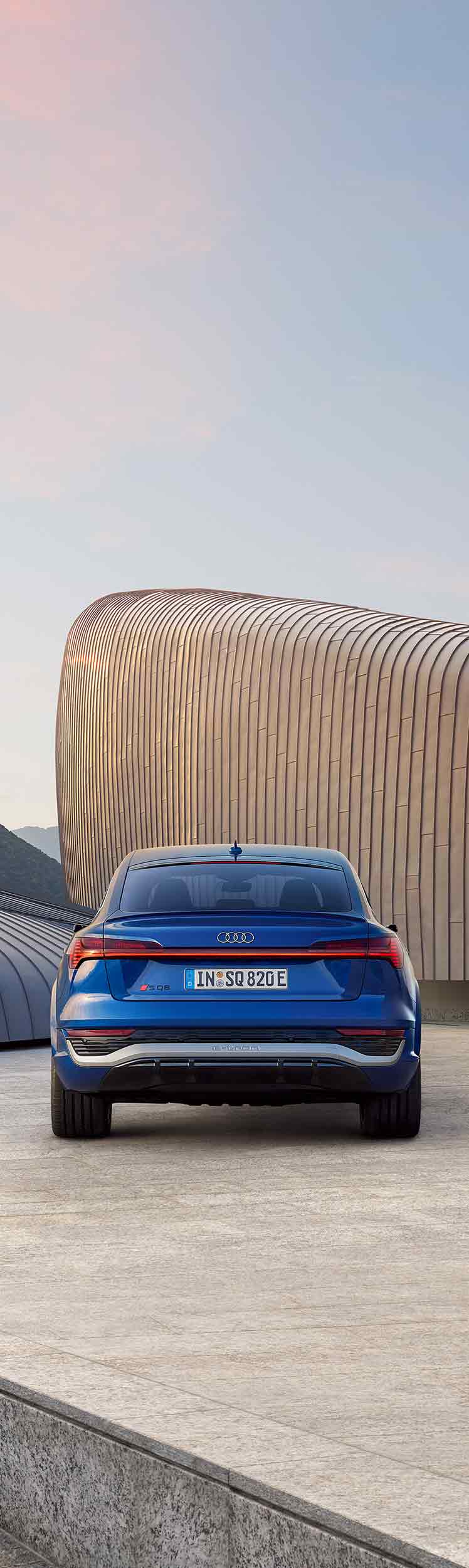 Audi SQ8 Sportback e-tron (traseira)