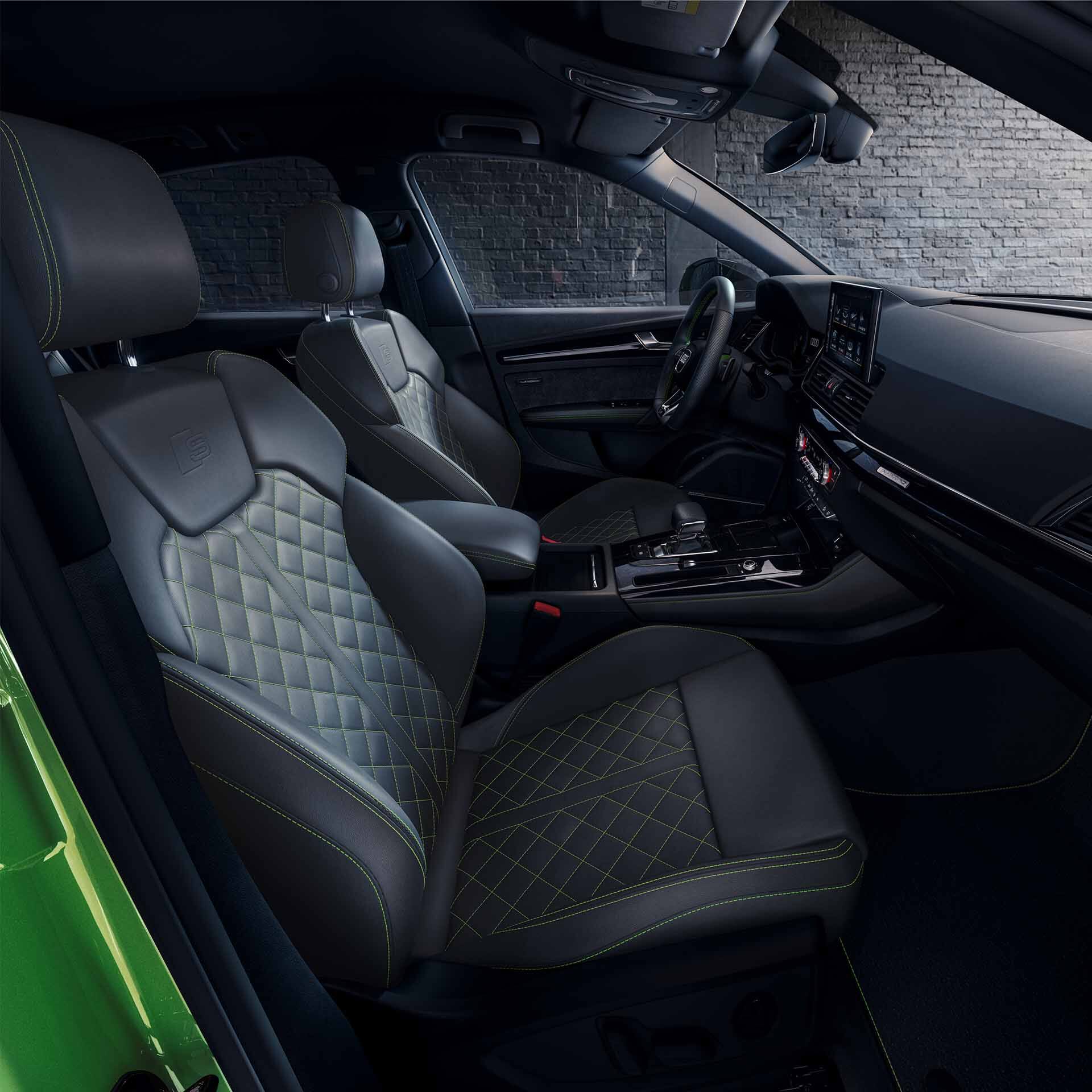 Interiorul Audi exclusive la Audi Q5 Sportback