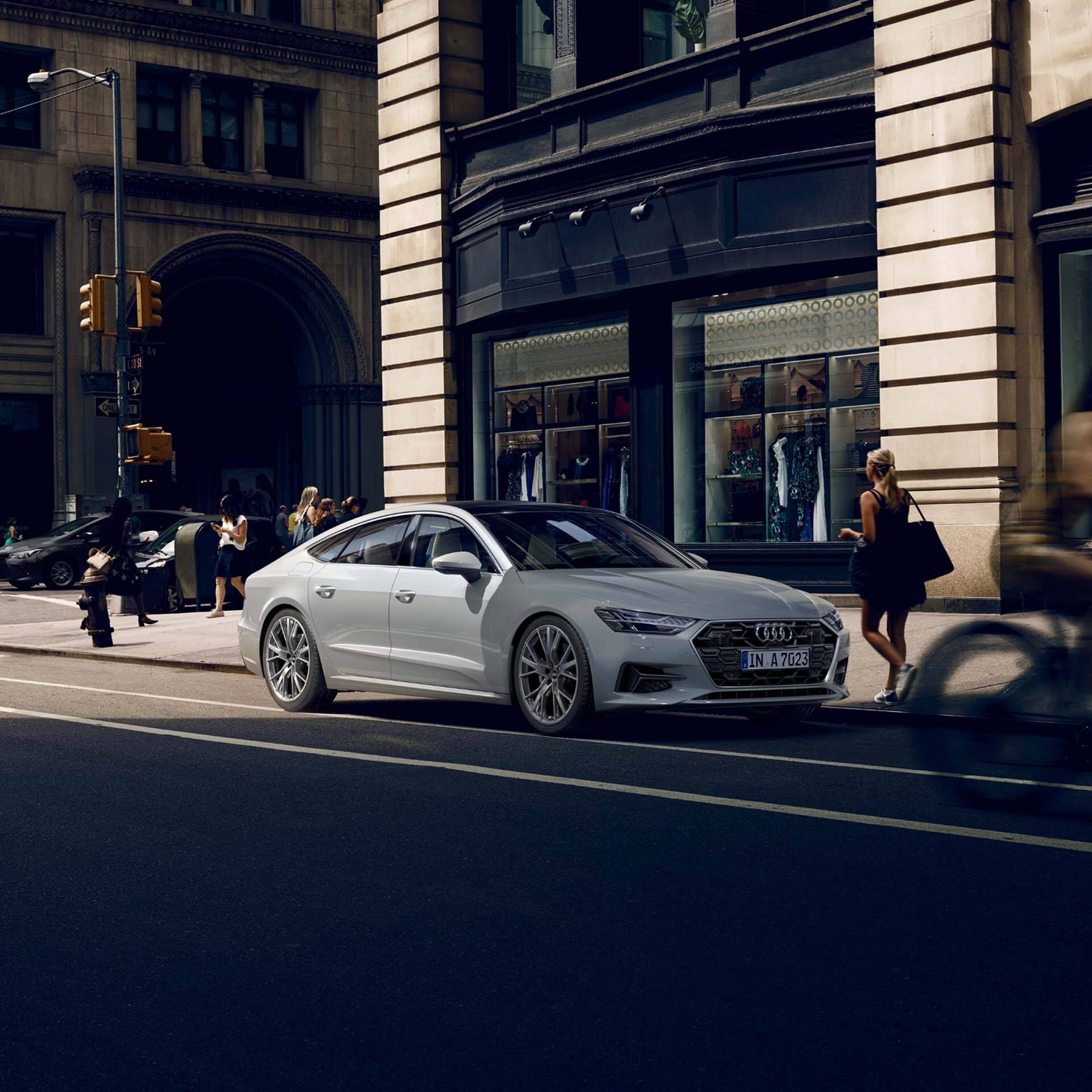 Страничен изглед на A7 Sportback с лаково покротие Audi exclusive
