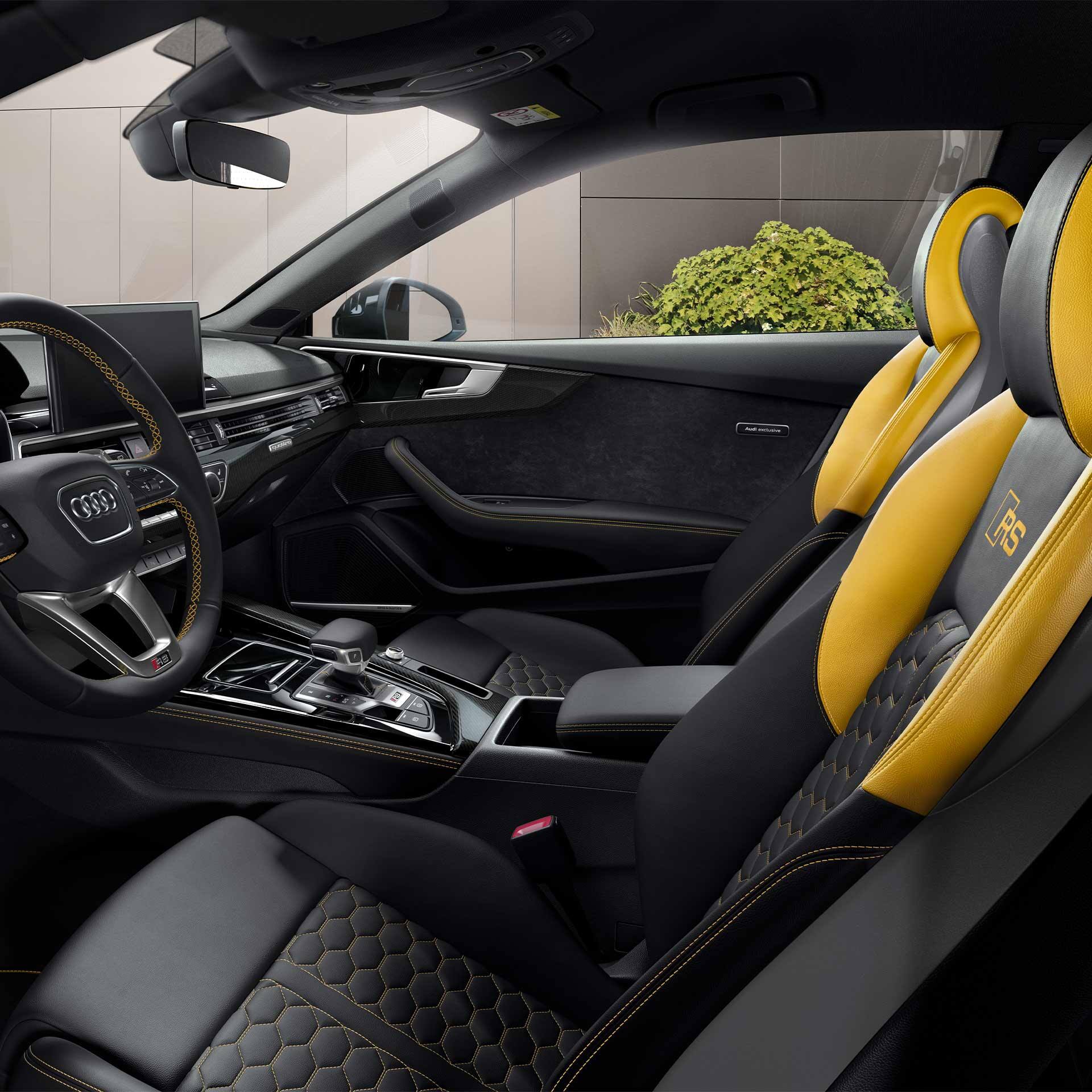 Prikaz modela RS5 Coupé iznutra s opremom Audi exclusive