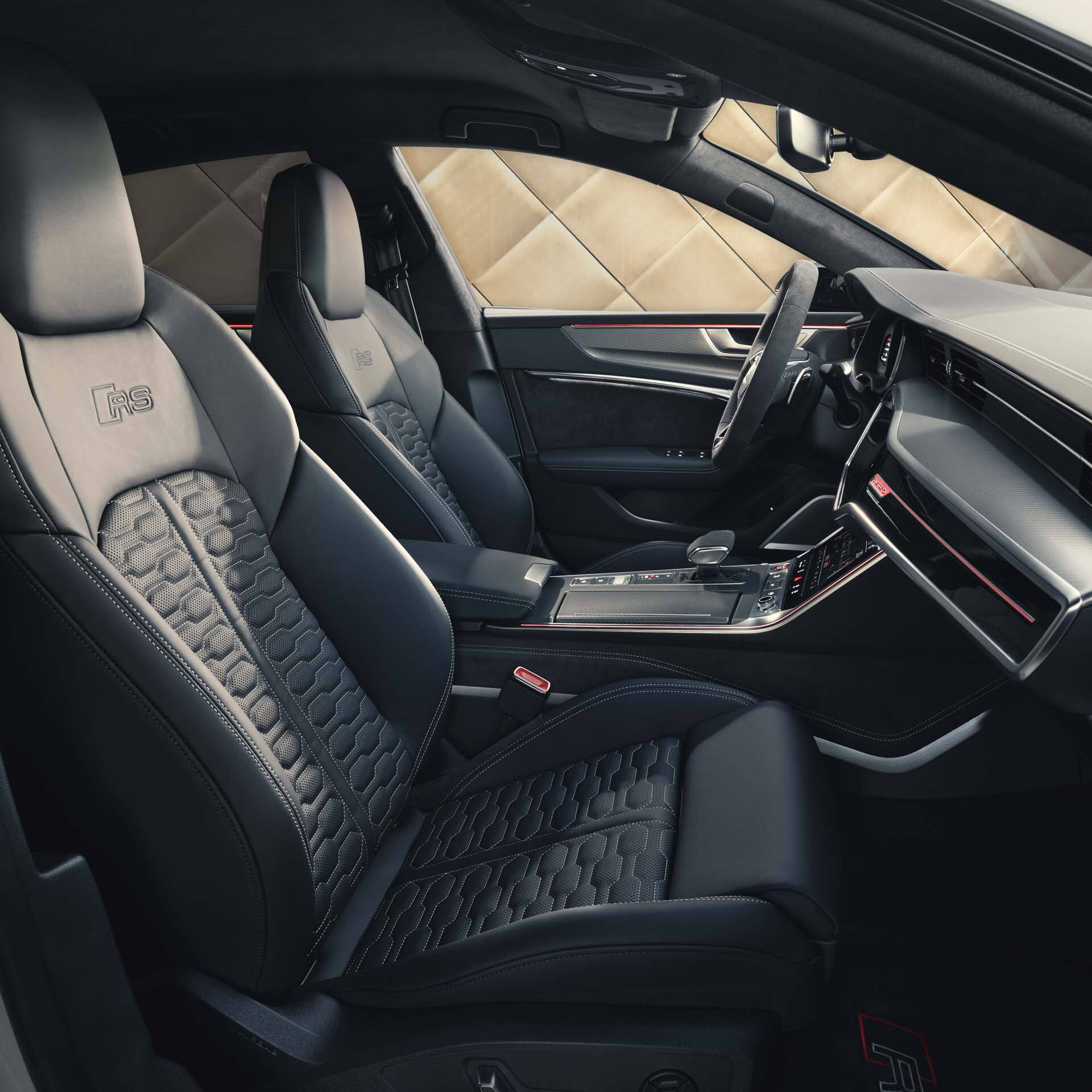 Interiorul modelului Audi RS 7 Sportback