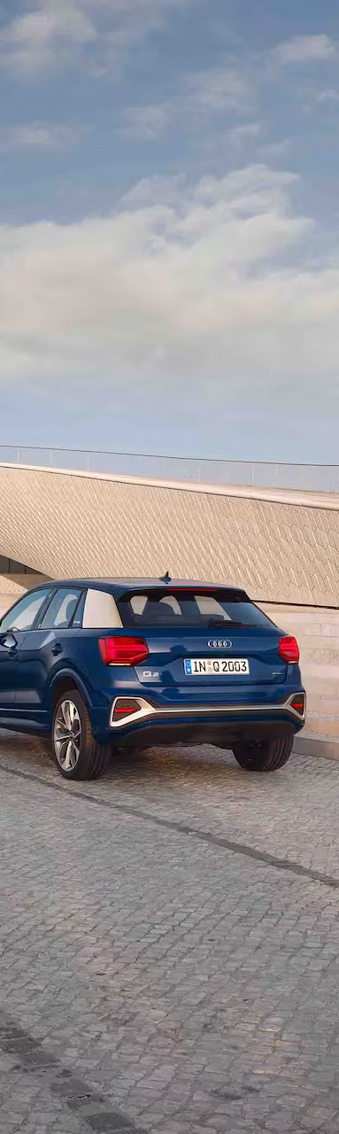 Audi Q2 seitliche Heckansicht
