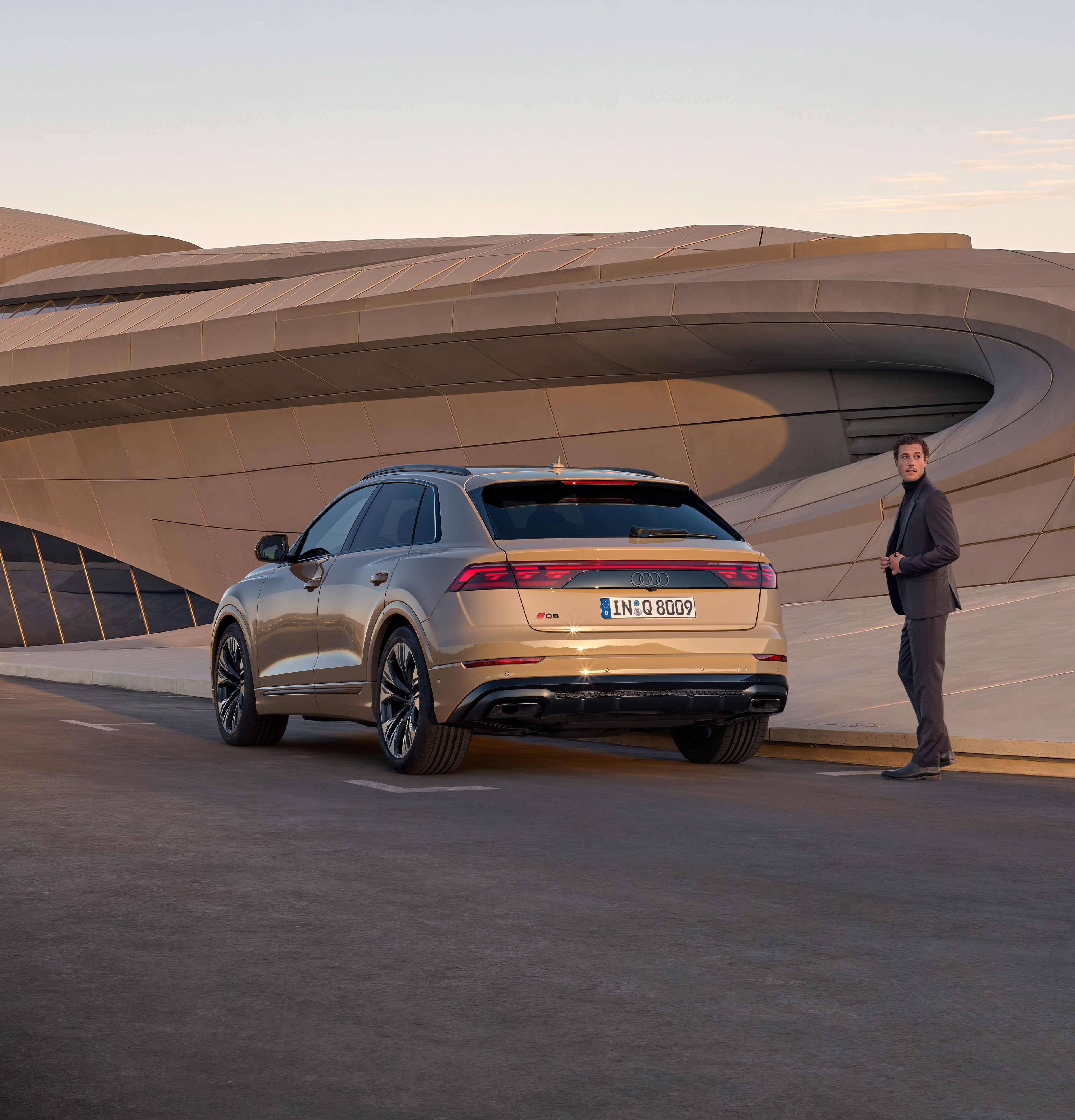 Audi Q8 e-tron pohľad na zadné partie