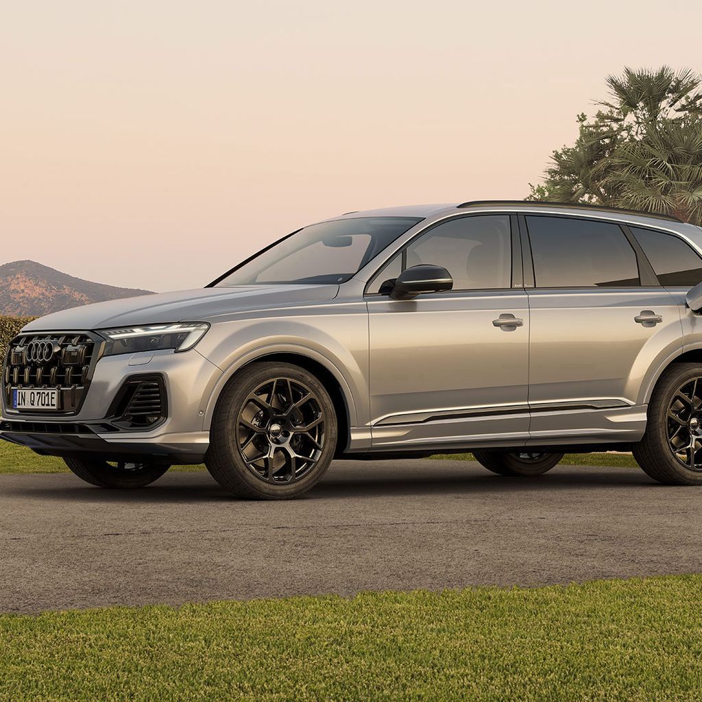 Q7 SUV TFSI e > Q7 > Audi Slovenija