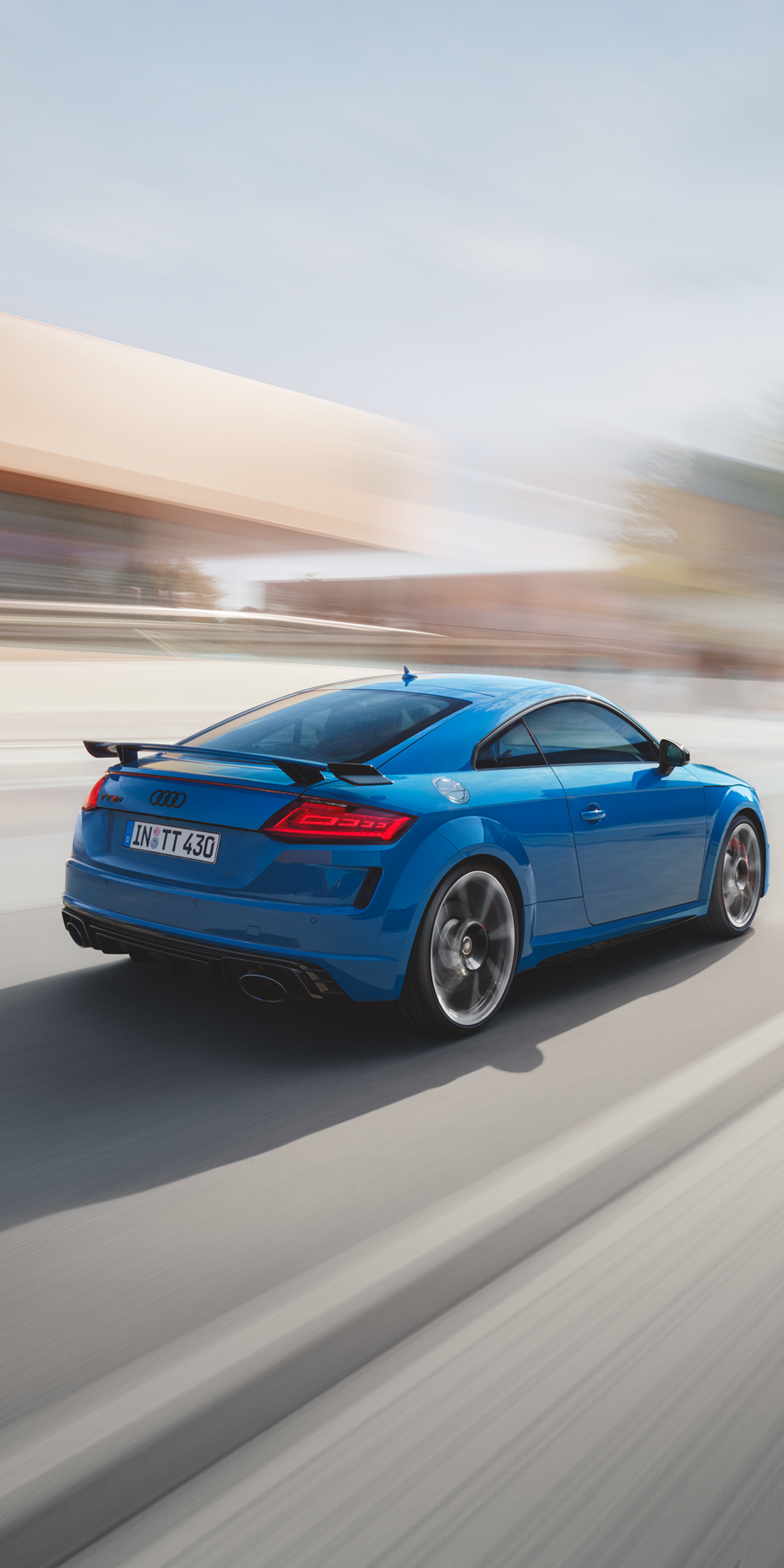 Audi TT RS Coupé dynamische Heckansicht