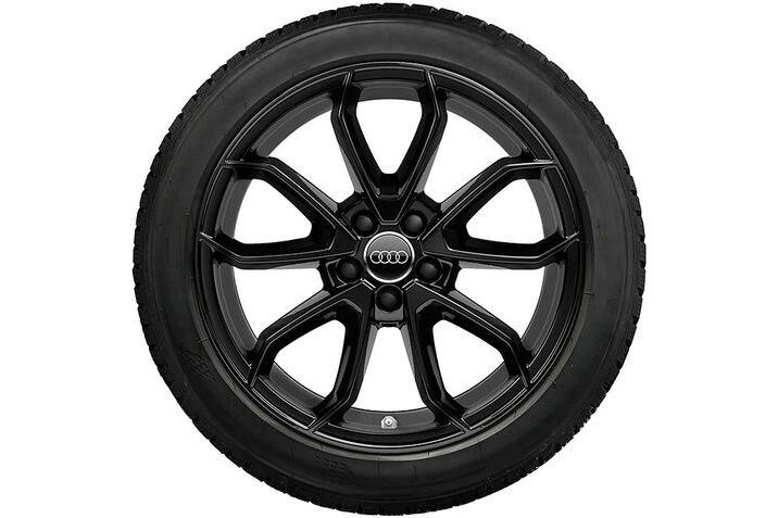 Audi 5 Arm Aero Carabus Design schwarz Winterkomplettrad